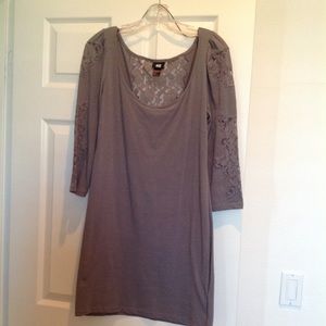 Light weight casual dress( never worn)